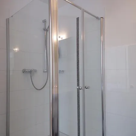 Linden 2 Apartament